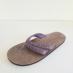 keen womens house slippers